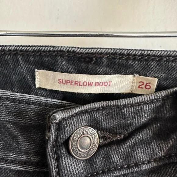 Levi’s Black Superlow Boot Low Rise Raw Hem Denim Jeans size 26 EUC - Picture 5 of 8